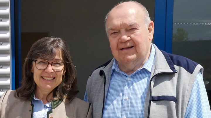 Ingrid Schmittnägel, Vorsitzende des Kuratoriums der Peter Romeis-Stiftung und der Stifter Peter Romeis. (Bild: Romeis-Stiftung)
